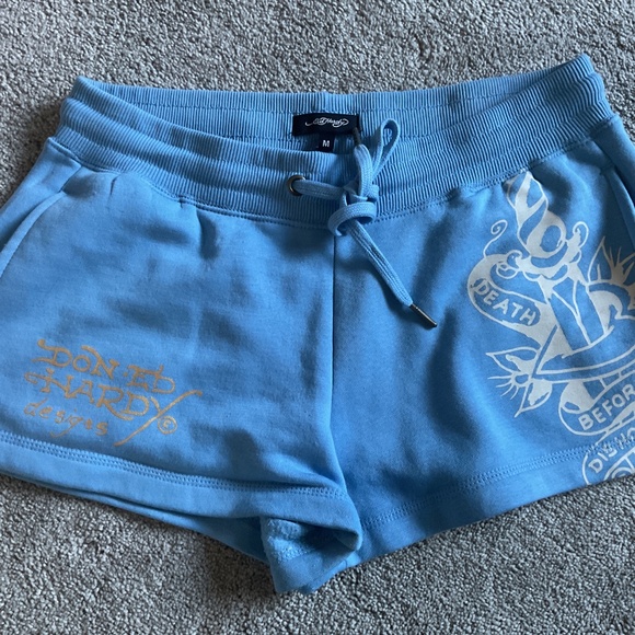 NWOT FLOWER SKULLS SWEATSHORT By Ed Hardy - Picture 6 of 7